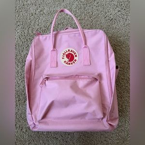 Fjallraven Kanken Backpack - Pink
